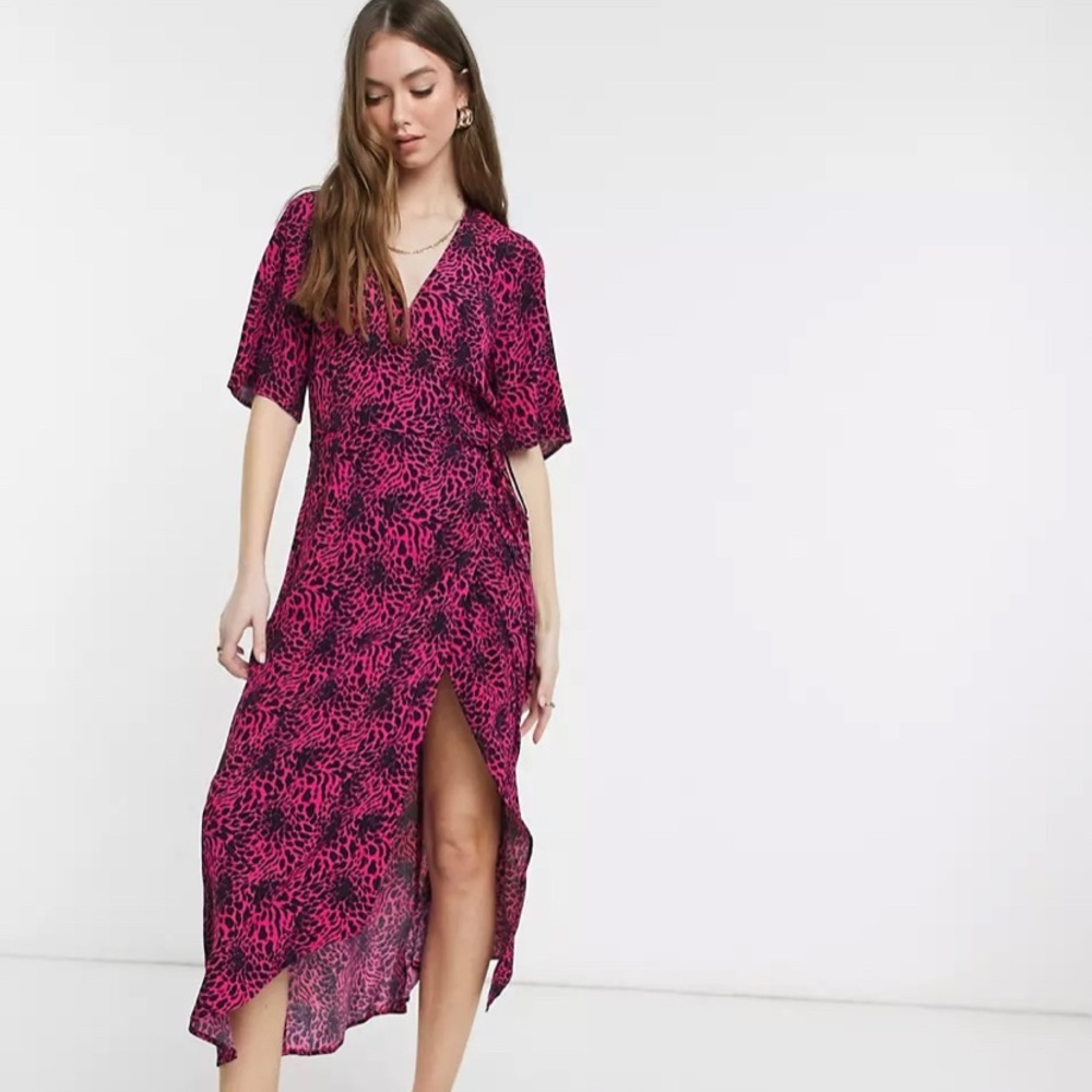 NWT Warehouse leopard wrap midi dress / 6